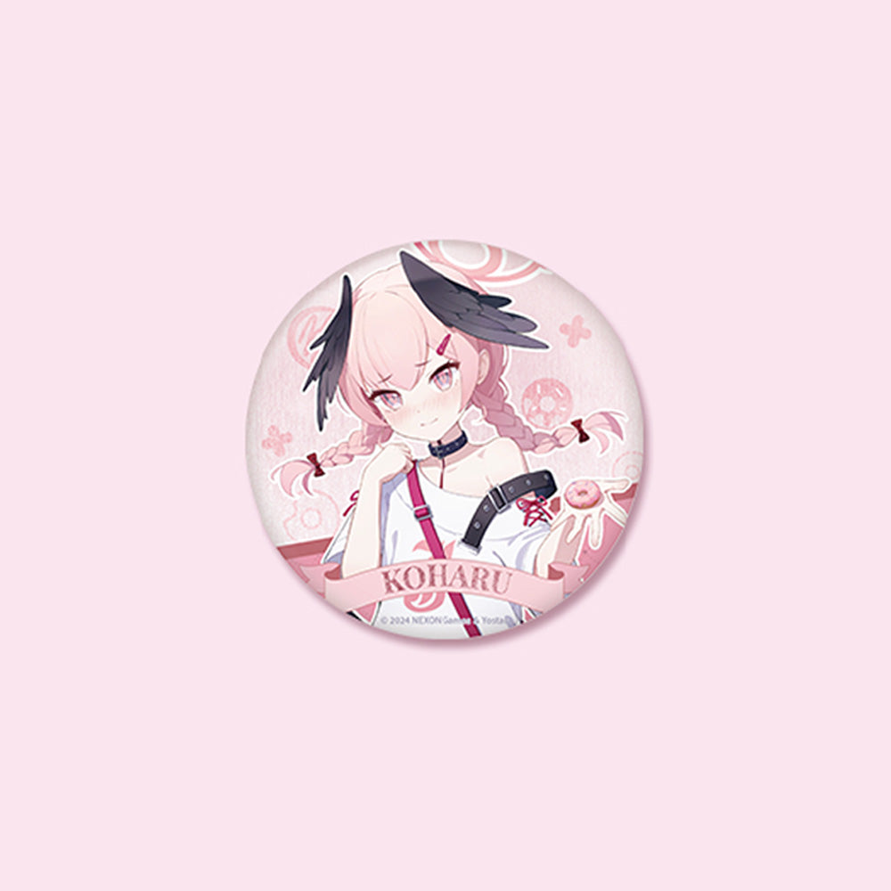 Blue Archive Official Genuine Dimensional Cafe Collaboration Goods Can Badge - Mika Koharu Kazusa