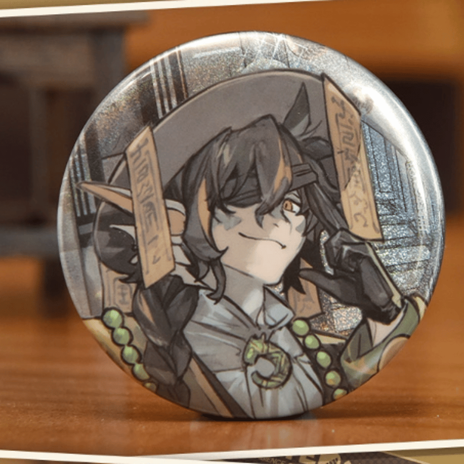 Arknights Official Chamber of Virtuso Tin Badge